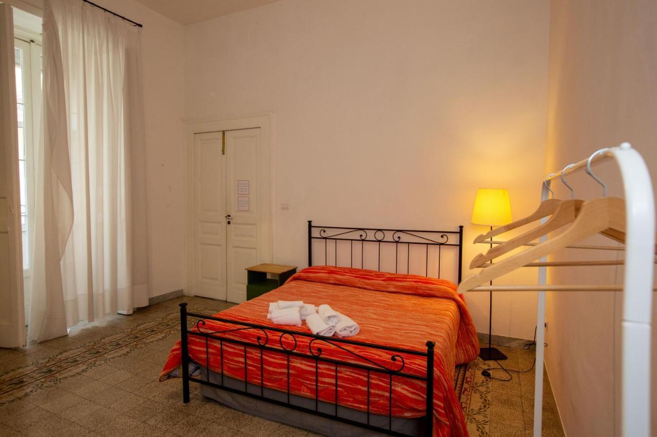 Bed and Breakfast Vecchia Napoli - Chiaia Exteriér fotografie