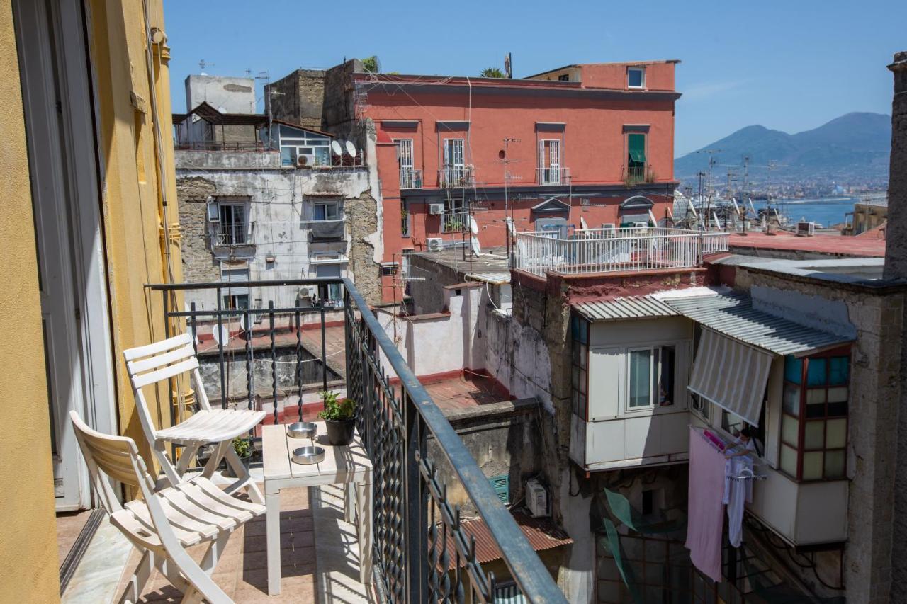 Bed and Breakfast Vecchia Napoli - Chiaia Exteriér fotografie