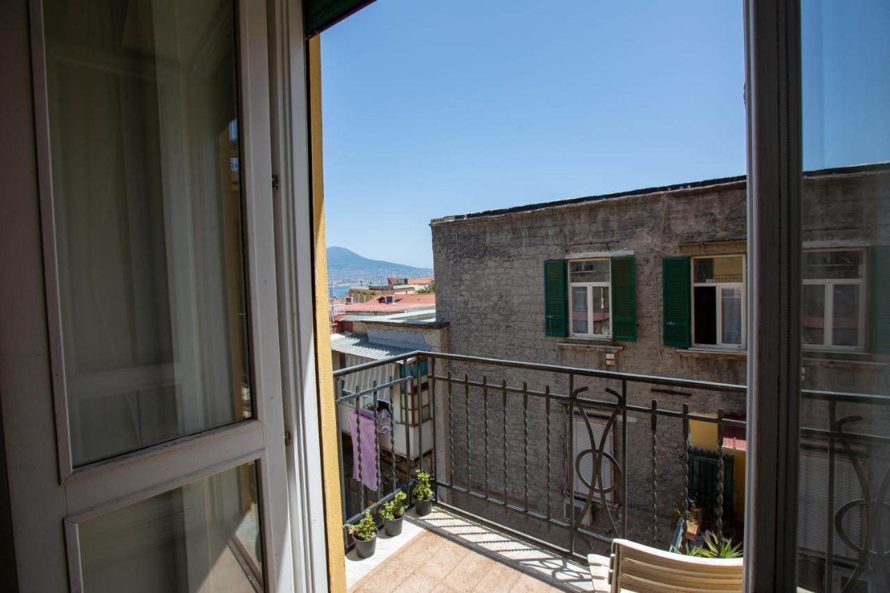 Bed and Breakfast Vecchia Napoli - Chiaia Exteriér fotografie